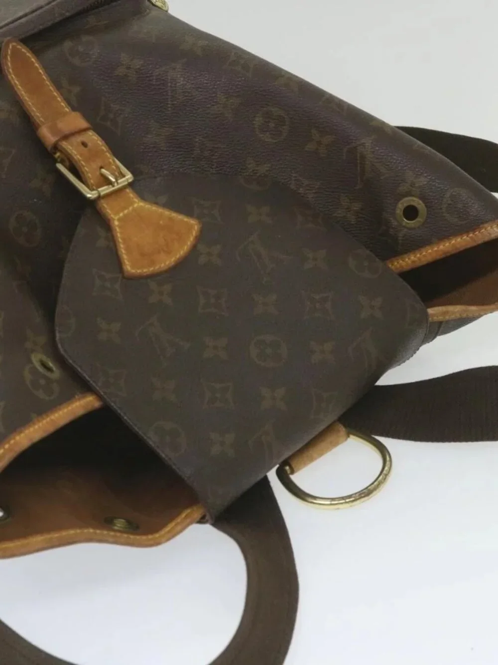 Louis Vuitton brand	louis vuitton